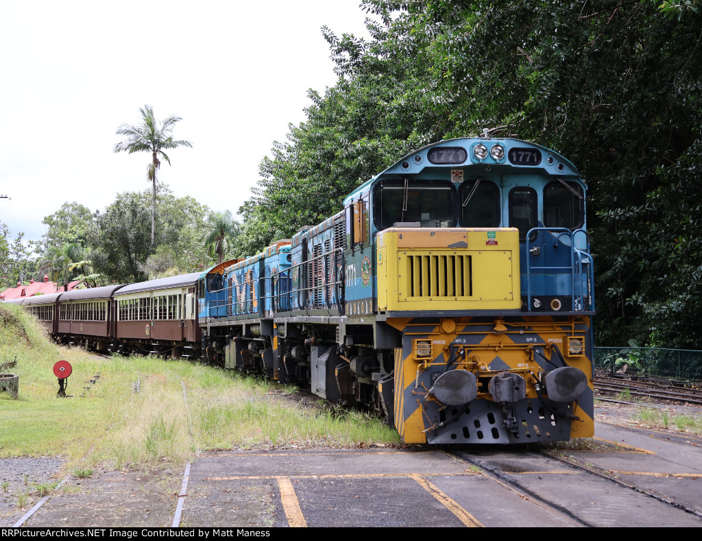 Waiting to leave Kuranda